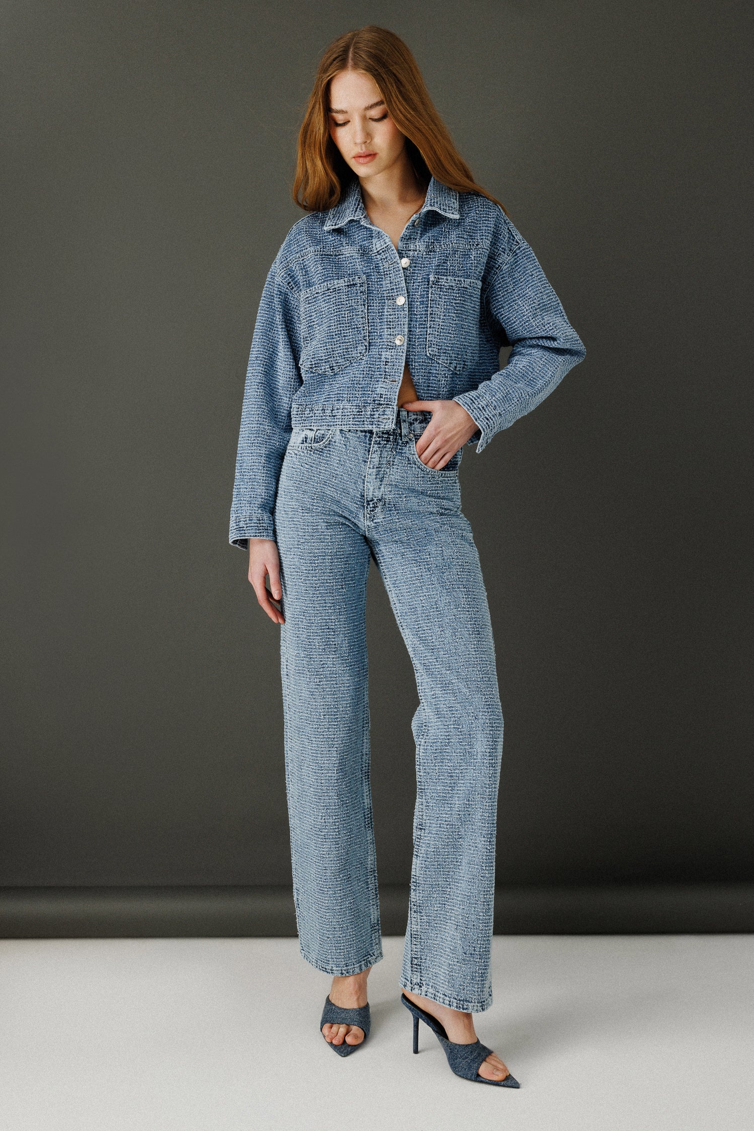 Verwaschene Weitbein-Jeans Image