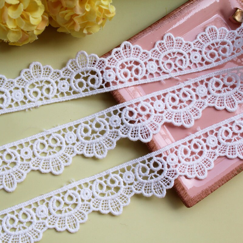 2 iarde di pizzo di cotone bianco sporco, pizzo smerlato ricamato, pizzo largo da cucire, larghezza 2,5 cm per decorazioni in pizzo, pizzo da cucire