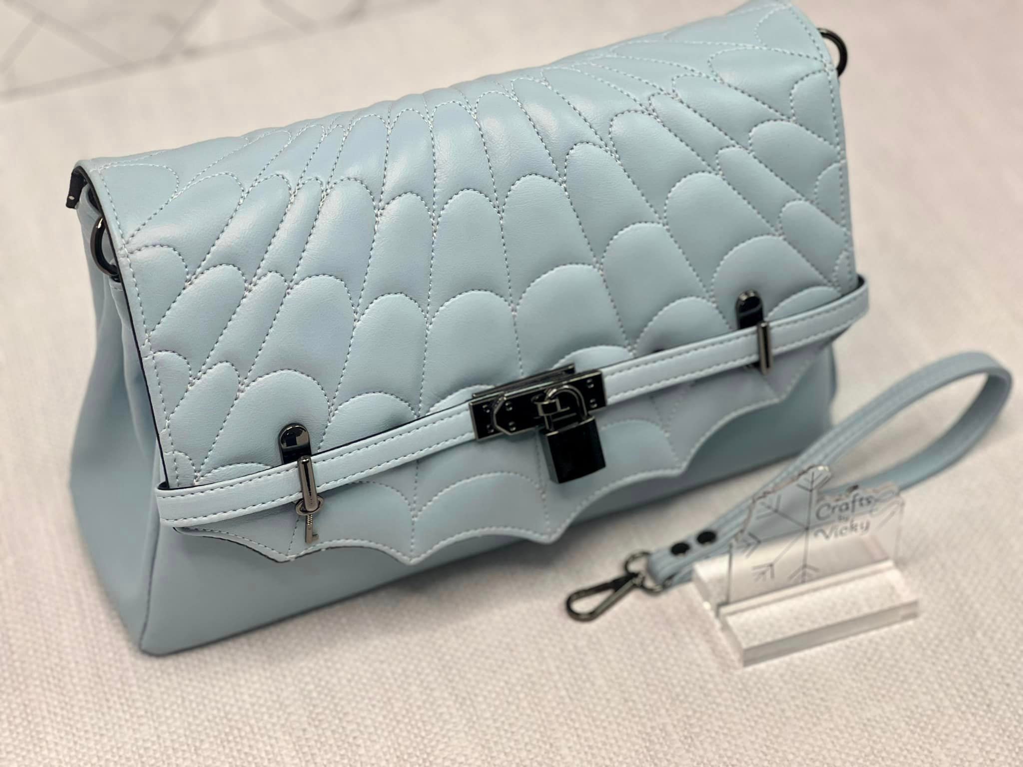 Modello di borsa Valdis, modello di borsa ragnatela, modello di borsa gotica, PDF borsa gotica, modello di cucito Web, modello di cucito PDF spettrale