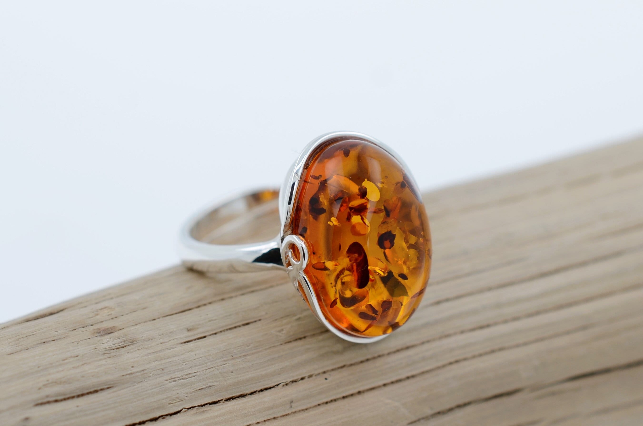 Anello in ambra baltica naturale, autentica pietra d'ambra, anello in ambra color cognac, anello in ambra color miele, anello in argento 925 con ambra