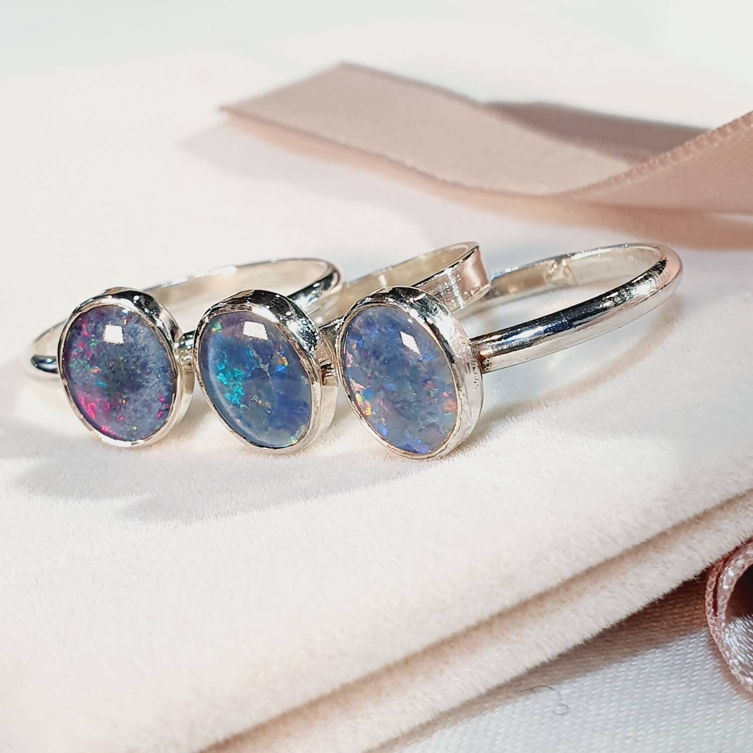 Anello opale argento 925, anello opale nero, anelli opale triplet, anello opale autentico, anelli opale fatti a mano, anelli opale australiano, opale