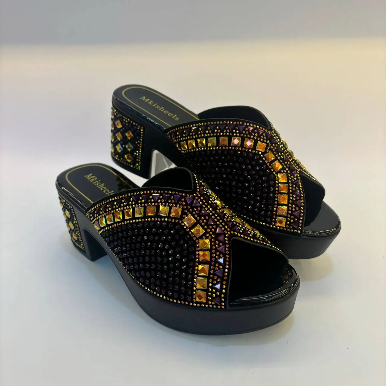 Mode Strass Sandalen Afrikanische frauen Schuhe frauen Party Design Hausschuhe Leichte Damen Frauen Schuhe 37-42