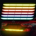 Adesivi per nastro riflettente di avvertimento di sicurezza posteriore per auto Adesivo per riflettore anticollisione per carrozzeria auto Adesivo per accessori decorativi per bagagliaio automatico