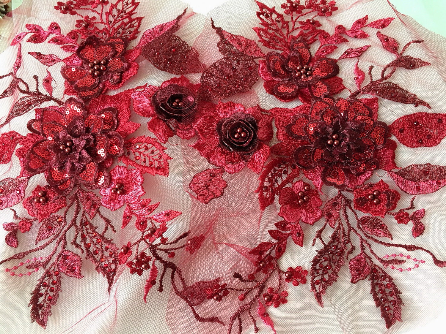 Pizzo rosso scuro, applicazione in pizzo con perline, applicazione in strass e paillettes, applicazione in pizzo da sposa 3D, applicazione in pizzo ro