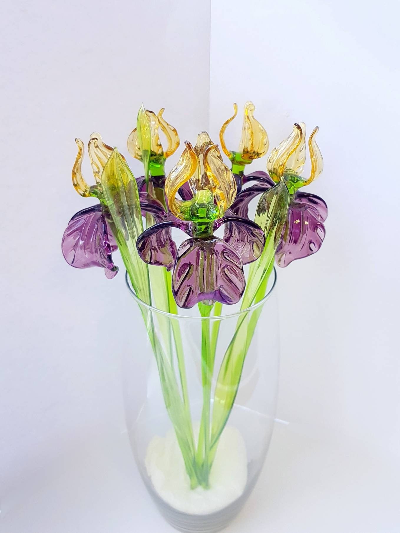 Fiore di iris in vetro giallo viola, fiore di iris in vetro soffiato a grandezza naturale, fiore primaverile soffiato a mano