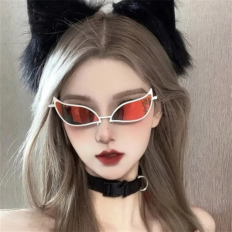 1-teilige Brille mit flammenförmigem Rahmen, Modetrend, Party, Foto, Dekoration, Requisiten Image