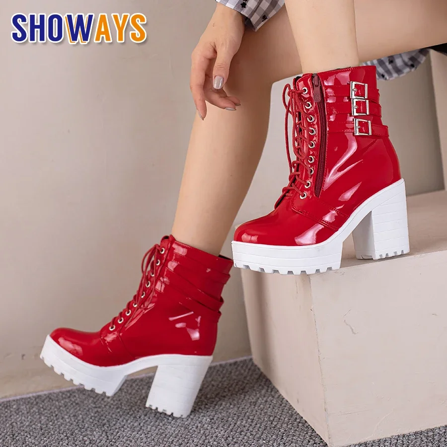 Britische Damen Stiefeletten Rot Weiß Lackleder Kleid Party Dame Winter Hoher Blockabsatz Schnalle Reißverschluss Schnürung Punk Kurzer Stiefel