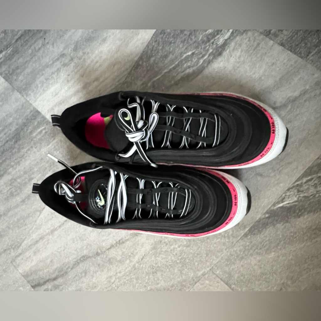 Nike Shoes | Used Men’s | Color: White | Size: 10