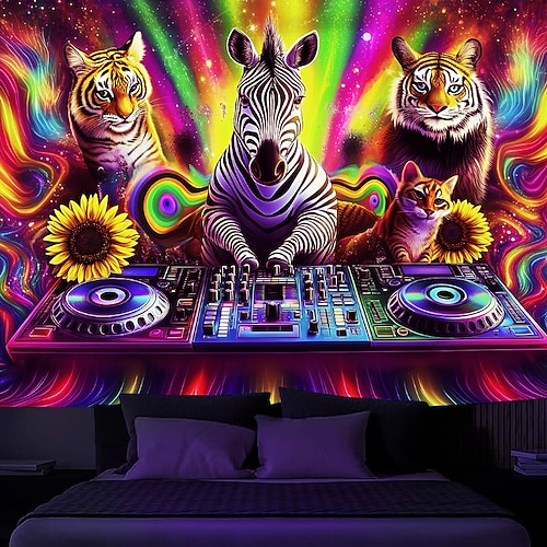 Schwarzlicht Wandteppich Leuchten im Dunkeln Glow Party UV reaktive trippy neblige Tier DJ hängendes Wandteppich Wandkunst Wandmalerei für Wohnzimmer Schlafzimmer Image