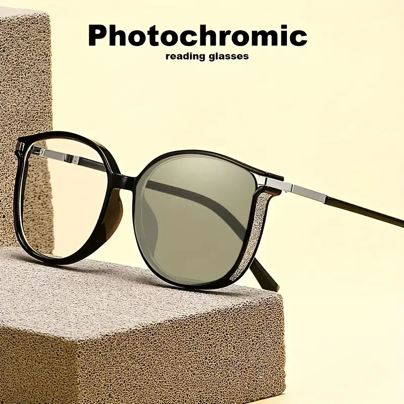 Lichtempfindliche farbwechselnde Lesebrille für Damen – hochauflösende, Anti-Blaulicht-Lesebrille, modische und große Rahmen Image