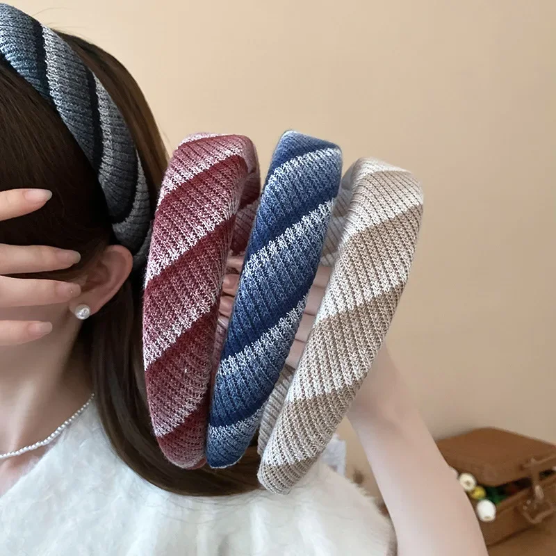 Ancola rot allmählich gewundene Wolle Stirnband 2024 neue Atmosphäre Stirnband koreanische Minderheit literarischen Stil Haarschmuck Image