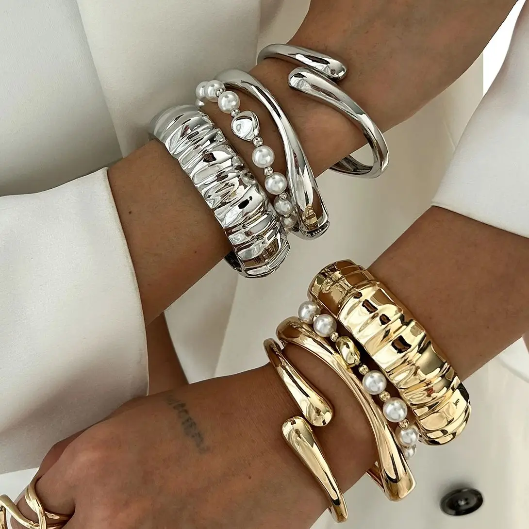 Ingemark Unregelmäßige Imitation Perle Breite Armreifen Frauen Männer Hip Hop Punk Gold Farbe Geometrische Gestapelt Armreifen Ästhetik Schmuck