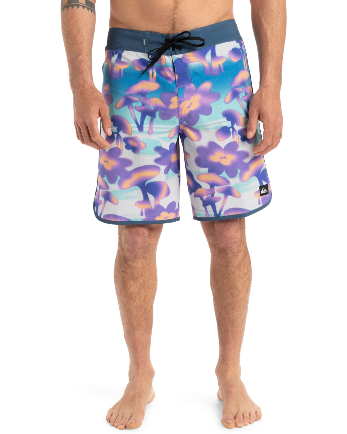 Boardshorts QUIKSILVER "Highline Scallop 19", Herren, Gr. 32(M), blau (marine blau biophilia), Obermaterial: 88% Polyester, 12% Elasthan;, Hosen