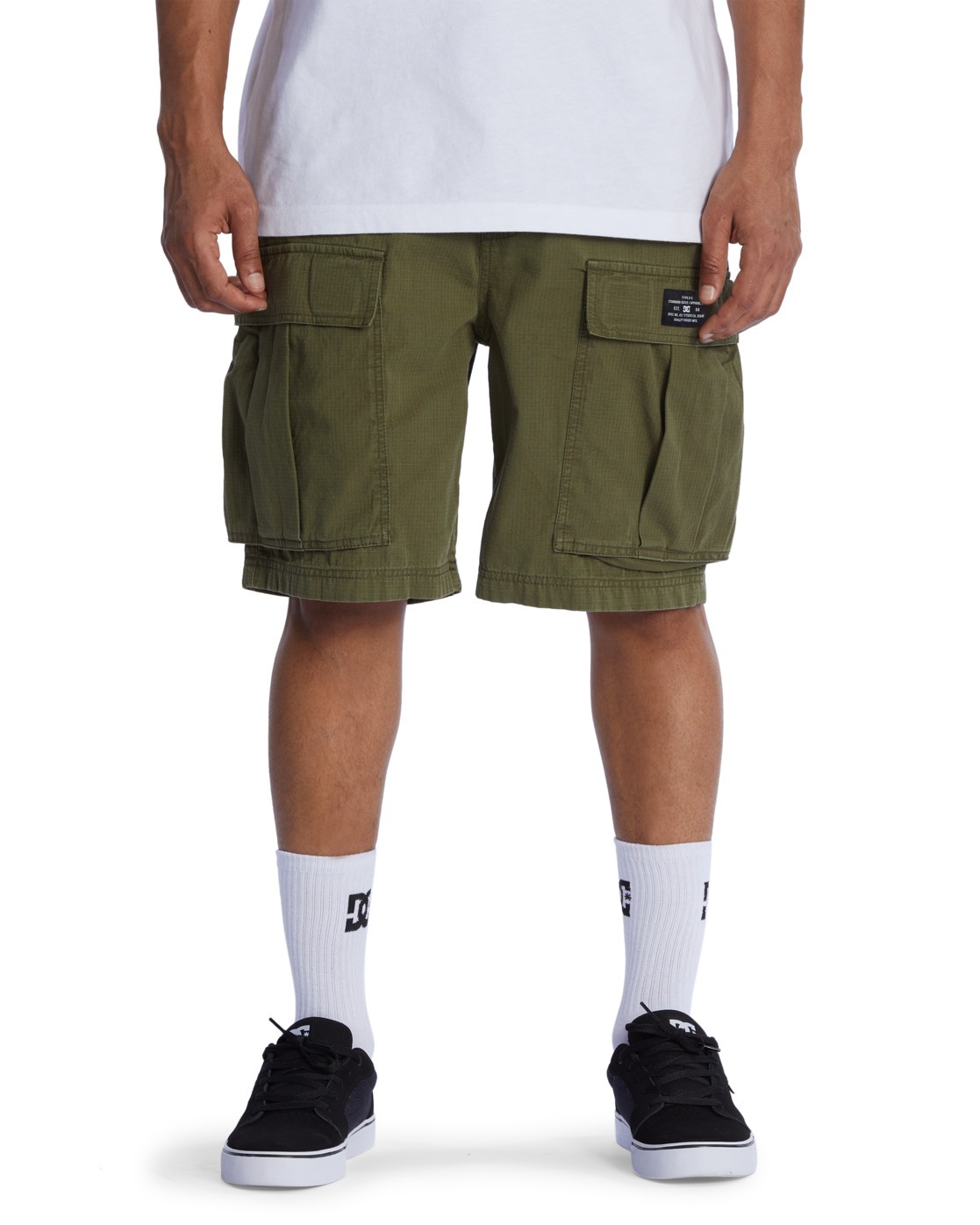 Bermudas DC SHOES "Tundra 22", Herren, Gr. S, grün (ivy grün), Obermaterial: 100% Baumwolle;, Hosen Bermudas