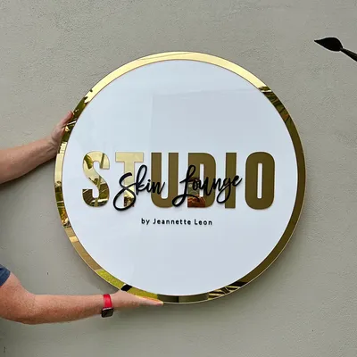 Custom Business Logo 3D Acrylic Sign Personalized Wall Sign Round Salon Sign Office Logo for Wall Business Name Signage