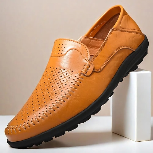Atmungsaktive Loafer aus perforiertem Kunstleder für Herren – leichte Slip-On-Freizeitschuhe für den Sommer und zum Autofahren Image