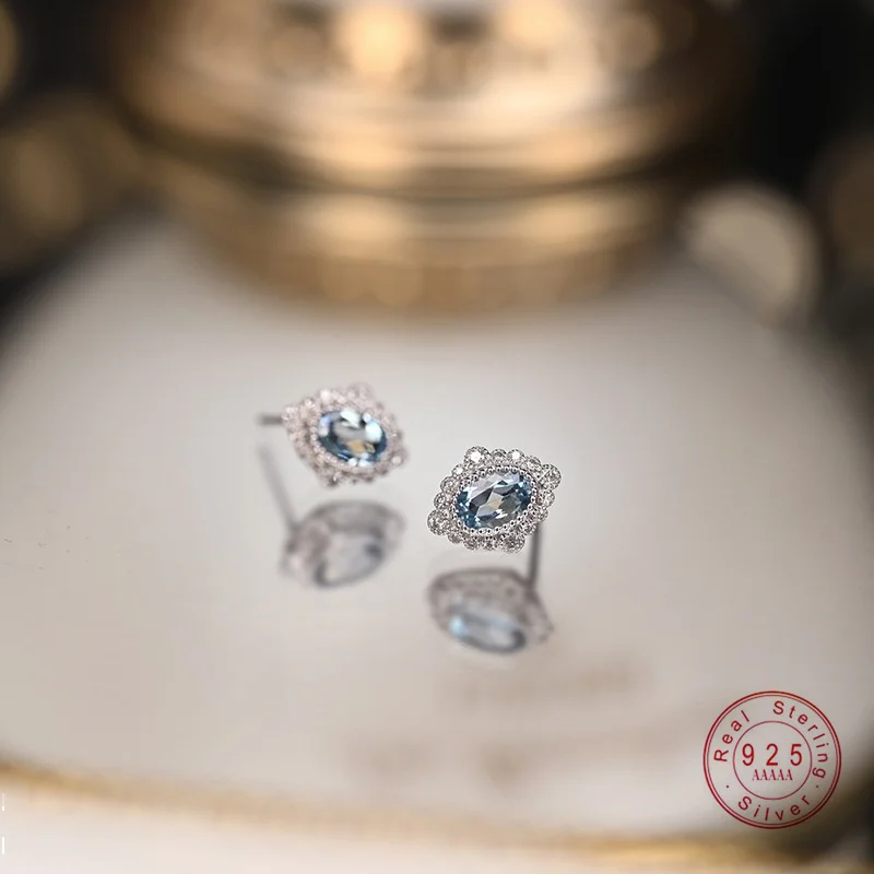 S925 Sterling Silber vergoldet Weißgold Blauer Zirkon Vintage Raute Kleine Ohrringe Eleganter Damenschmuck