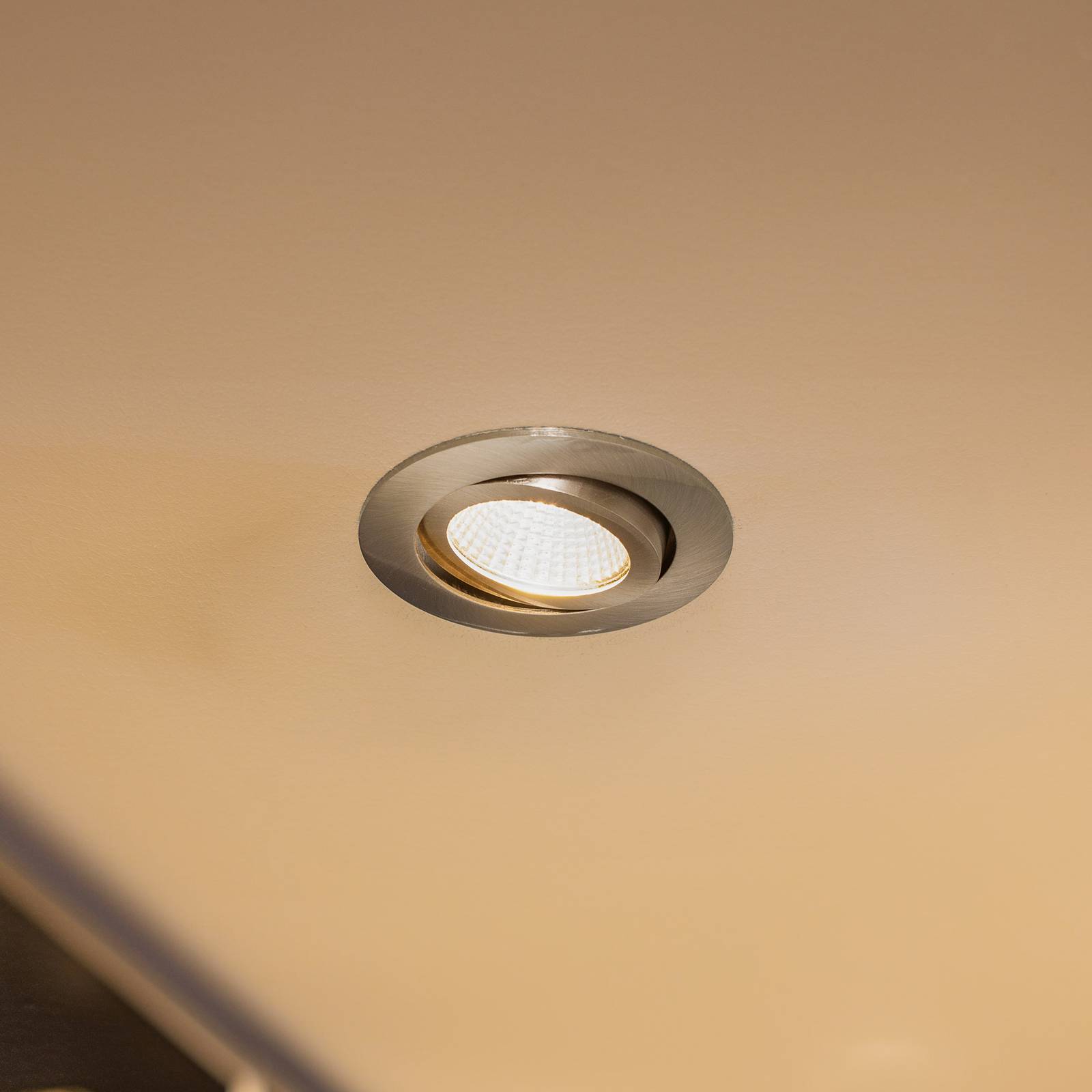 BRUMBERG BB03 Einbau RC Treiber eckig nickel matt BB03, dimmbar, alu / grau / zink, für Flurbereich, Aluminium, Downlights