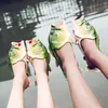 2025 sommer männer fisch rutschen männer frauen hausschuhe frauen strand freizeitschuhe weiche flip-flops mann strand sandalen plus größe 34-45