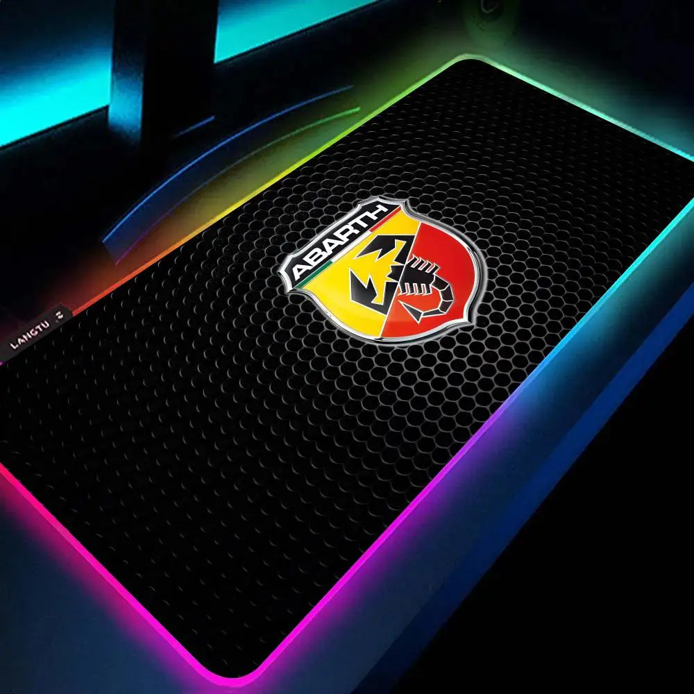 Italien Auto Abarth Logo Mauspad RGB großes Gaming-Mauspad rutsch feste Gummi basis Tastatur Pad extra große leuchtende LED-Mauspad Image