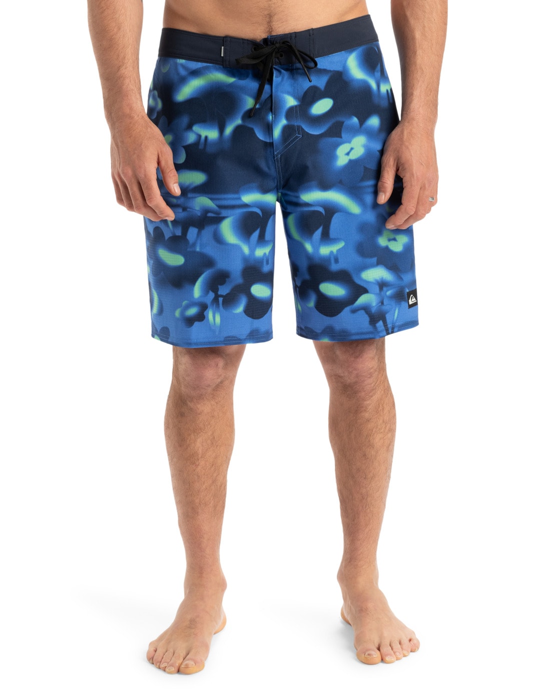Boardshorts QUIKSILVER "Highline Straight Leg 19", Herren, Gr. 32(M), blau (estate blau biophilia), Obermaterial: 88% Polyester, 12% Elasthan;, Hosen