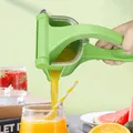 1 pz verde spremiagrumi multifunzionale palmare Non elettrico spremiagrumi frutta verdura piccolo spremiagrumi manuale spremiagrumi