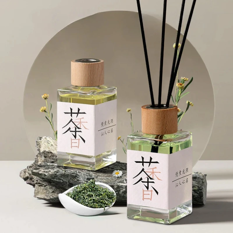 Tee-Aromatherapie ohne Feuer. Aromatherapie. Langlebiger Raum im Schlafzimmer. Duft für Zuhause, Autoduft. Lufterfrischer mit Teeduft Image