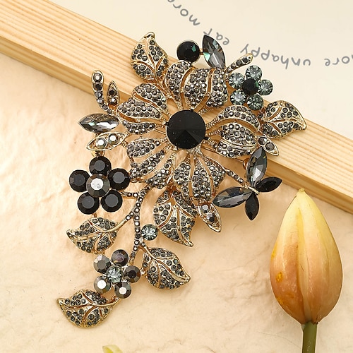 1 Stück/Set exquisite glänzende bunte Kristall-Rosenblume Brosche für Mädchen Abendkleid Pin für Damen Hochzeitsmode Zubehör Weihnachtsgeschenk Image