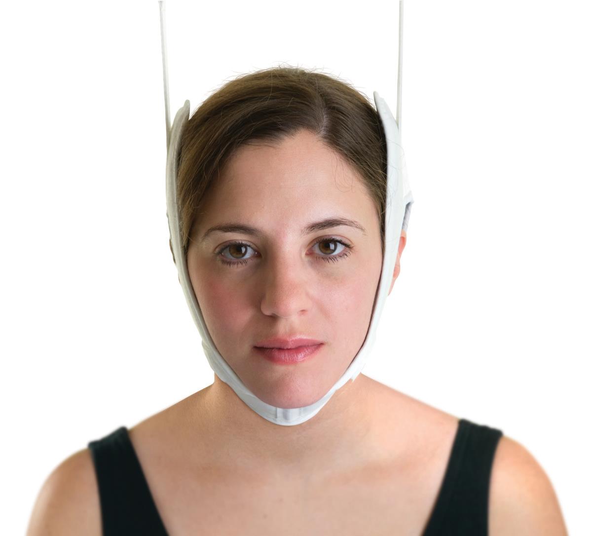 Medline Deluxe Head Halter, Standard Cervical Traction, Universal, 1 EA (ORT31300)