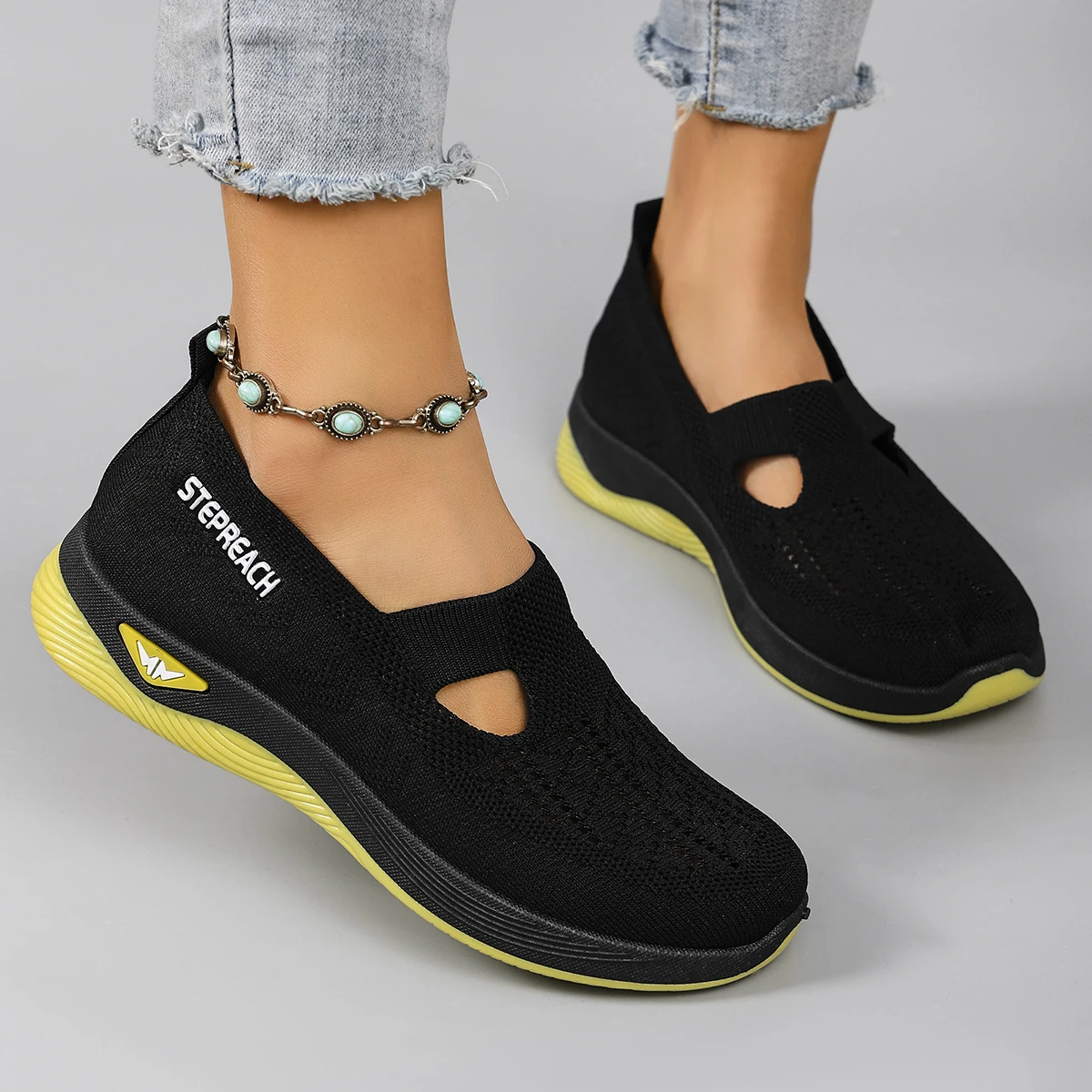 Spring New Women's Casual Sports Shoes, Comfortable, Breathable, Lightweight and Wear-Resistant Lazy Shoes, One-Leg Soft-Soled Flat Shoes