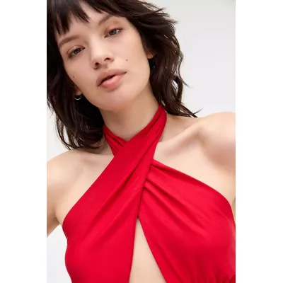 Silence + Noise Esme Cut Out Halter Top - Red XL at Urban Outfitters