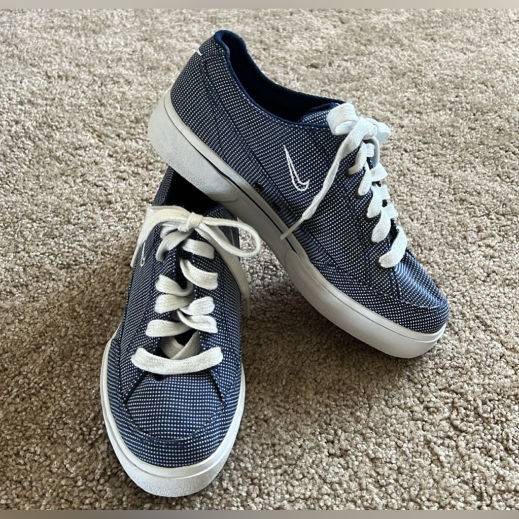 Nike Shoes | Vintage Women’s Nike 90’s Tennis Court Gts Blue Canvas Sneakers Size 6.5 | Color: Blue/White | Size: 6.5