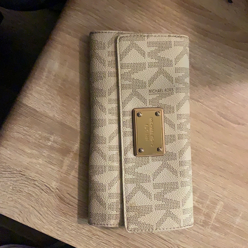 Michael Kors Bags | White Authentic Mk Wallet | Color: Cream/White | Size: Os