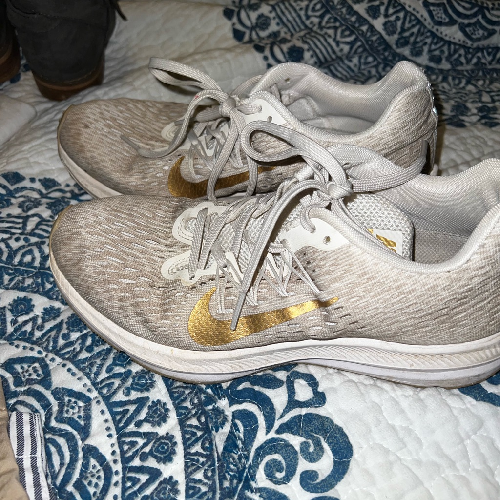 Nike Shoes | Womens Nike Tennis Shoes | Color: Cream/Gold | Size: 7.5