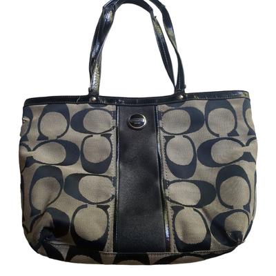Coach Bags | Woman's Coach Purse Handbag Coach Signature | Color: Black/Gray | Size: Os