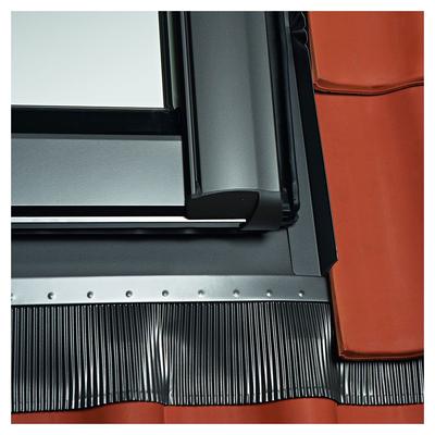 Roto Designo EDZ Rx200AR1 mit Wärmedämmung, 65x85 cm (6/8) Image