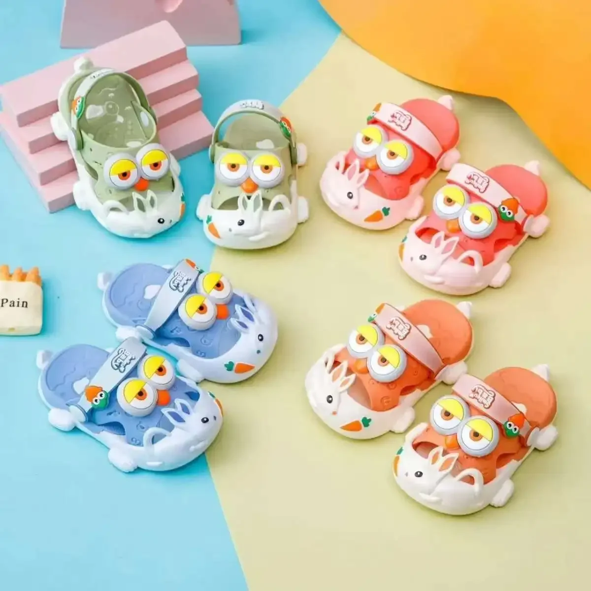 Kinder Sandalen Loch Kinder Schuhe Hausschuhe Weiche Anti-Skid Cartoon DIY Design Loch Baby Schuhe Sandstrand Für jungen Mädchen