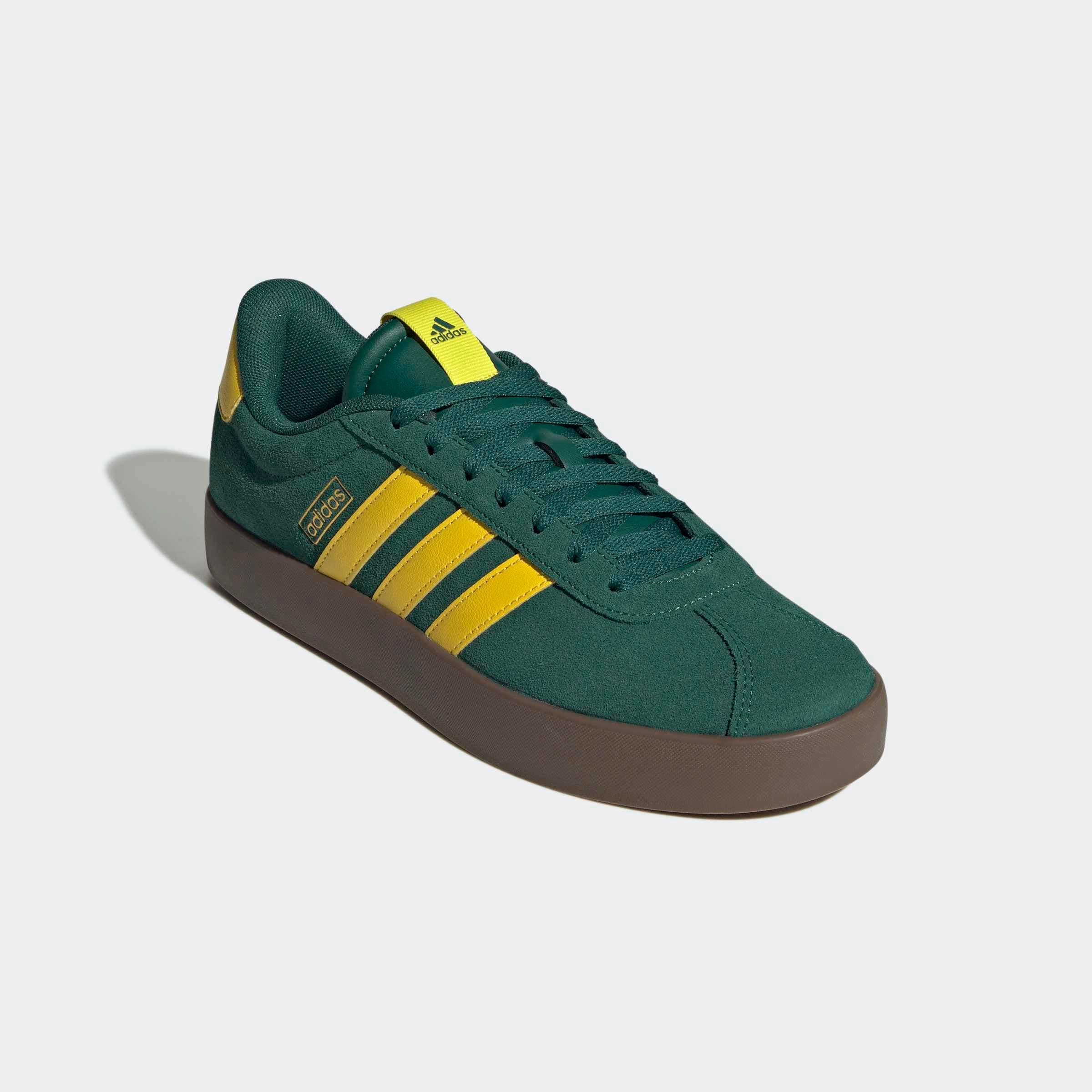 Sneaker ADIDAS SPORTSWEAR "VL COURT 3.0", Herren, Gr. 41, gelb (collegiate grün, gelb, gold metallic), Leder, Synthetik, Schuhe Sneaker, inspiriert vom Design des adidas samba