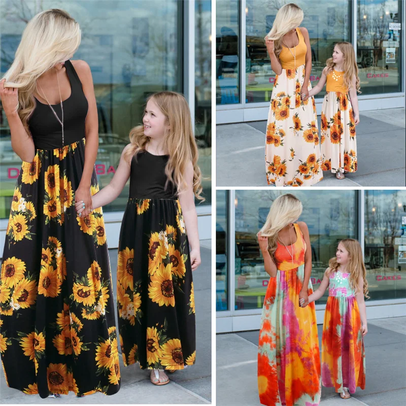 Mutter Tochter passende Kleider Familie Sets Blumenmode Frau Mädchen langes Kleid Outfits ärmelloses Familienlook Kleid Image