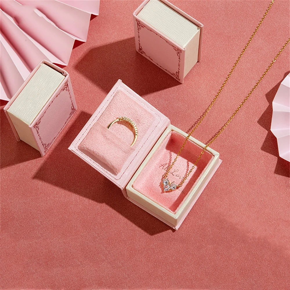 Flip Cover Buchförmige Schmuck Display Box Mini Tragbare Ohrringe Ring Halskette Anhänger Aufbewahrungsbox Organizer Schmuck Display Image