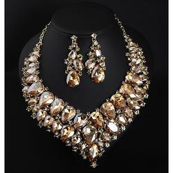 Ensemble de bijoux de mariée en cristal collier et boucles d'oreilles en alliage de strass - Ensemble de bijoux fantaisie colorés pour femmes pour fête de mariage