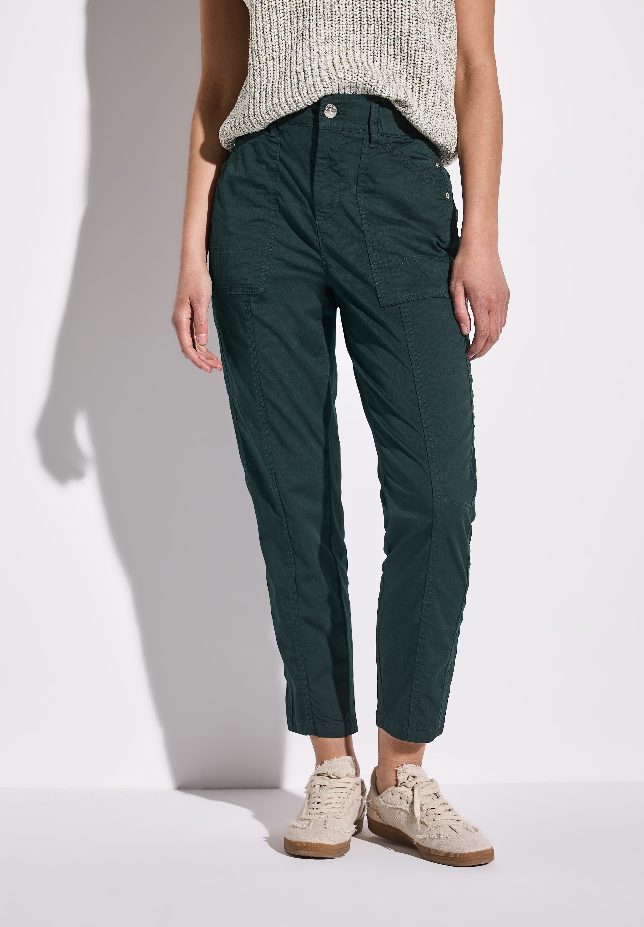 Paperbag-Hose STREET ONE, Damen, Gr. 44, Länge 28, grün (hunter grün), Web, 97% Baumwolle, 3% Elasthan, unifarben, gerade, unten schmal normal, Hosen Paperbag-Hose, mit Elastikbund