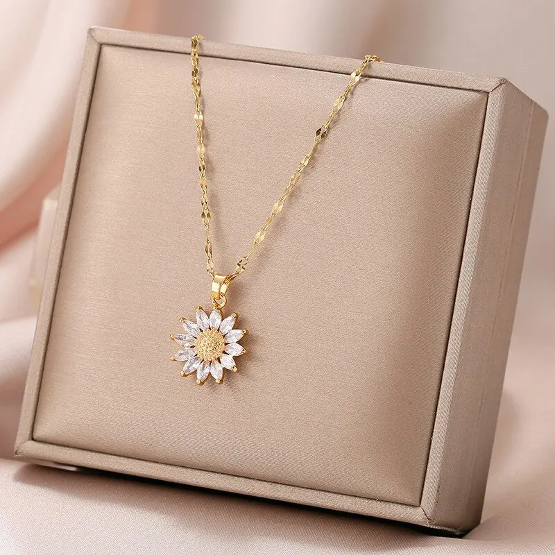 1 pz collana color oro da donna stile lusso leggero ciondolo fiore intarsiato zirconi catena in acciaio al titanio gioielli per le vacanze