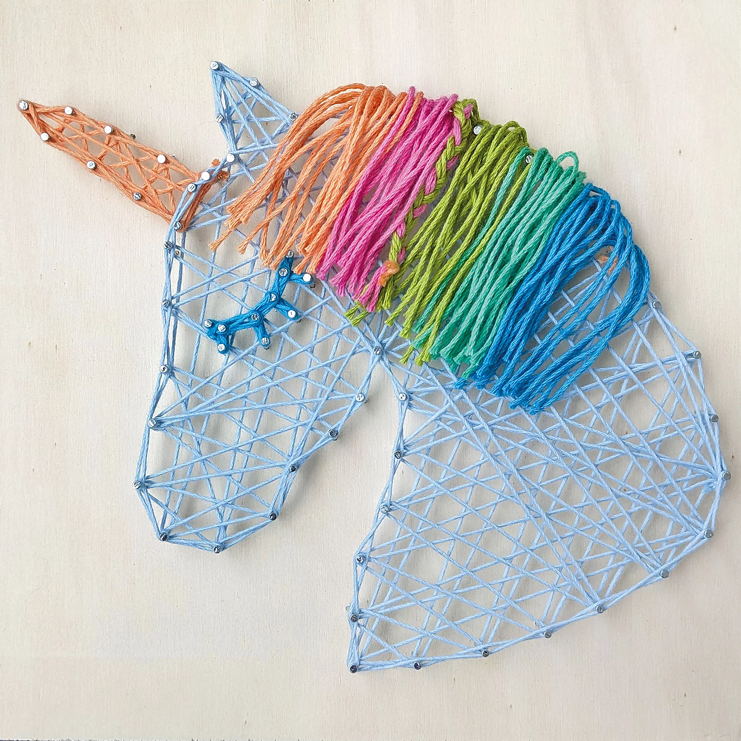 Kit créatif string art "licorne"