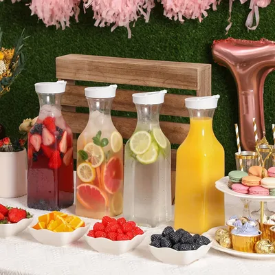 1pcs Versatile Water Carafes with Lids,Durable Plastic Pitchers for Mimosa Bars, Breakfast, Iced Tea