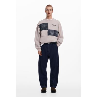 Zigzag stitch jeans
