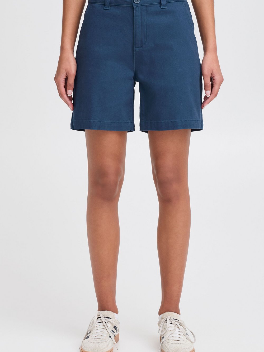 OXMO Chinoshorts Damen blau, 40 Image