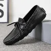 Weiche Outdoor Casual Jungen Sommer Pantoletten Kleid Wohnungen Männer Natürliche Leder Quasten Loafers 38-47 Größe Atmungsaktive Schwarze Schuhe