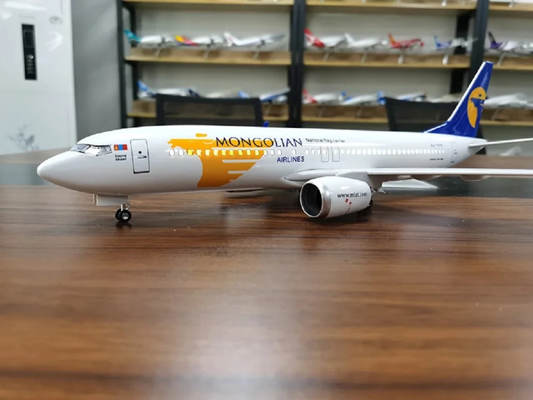 47CM Modell B737 Airways Mongolisches Modell Spielzeugflugzeug Harzdruckguss Flugzeuge Modellflugzeug mit LED-Licht für Luftfahrtbegeisterte Image