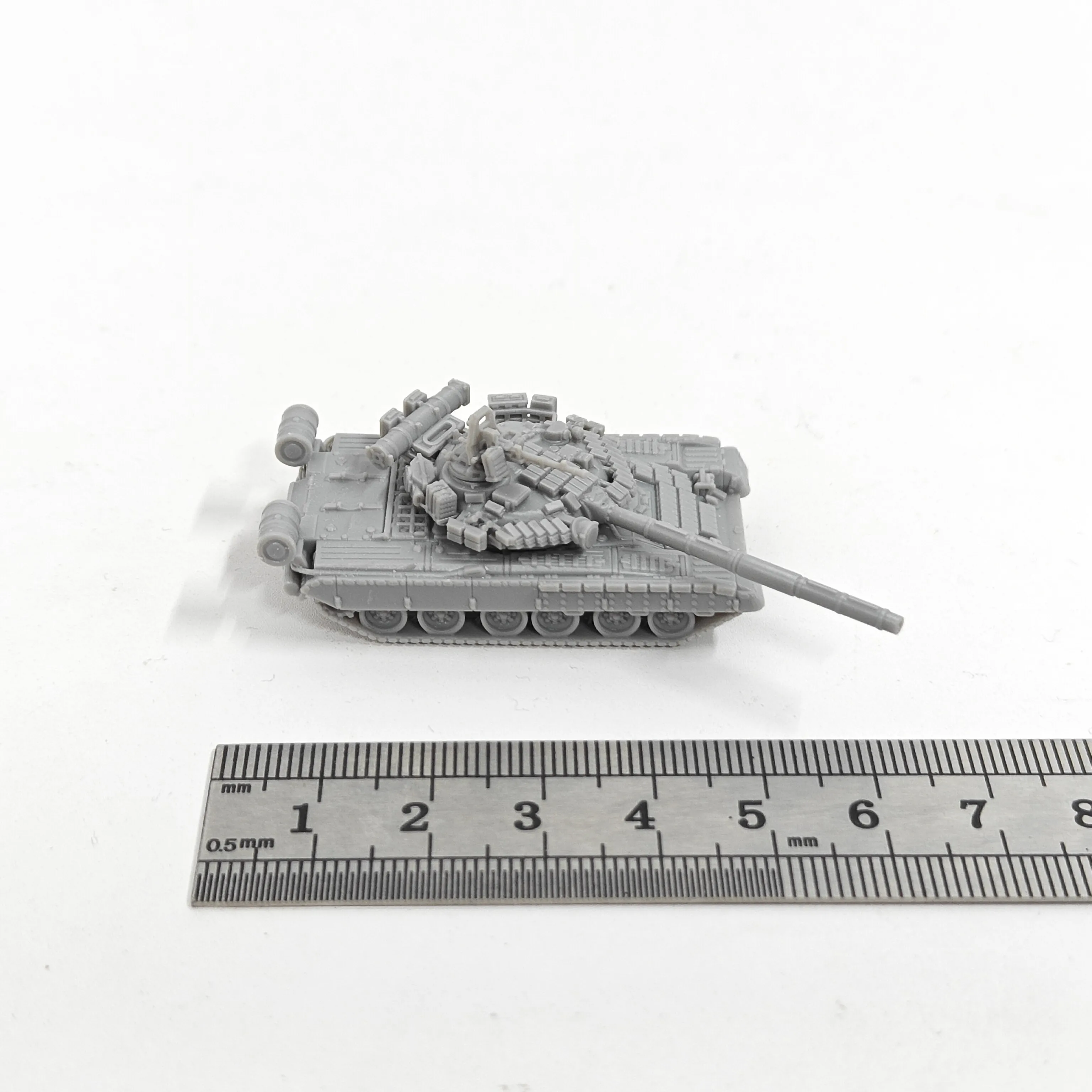 T-80BV Kampfpanzer-Modellbausätze im Maßstab 1:144 Image